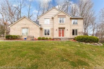 30503 Knighton Drive Farmington Hills, MI 48331