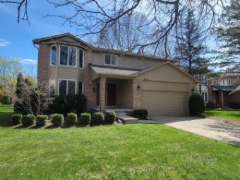 6174 Brittany Tree Drive Troy, MI 48085