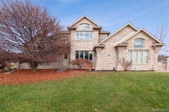 36760 Jean Drive New Boston, MI 48164