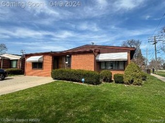 23031 Saint Joan Street Saint Clair Shores, MI 48080