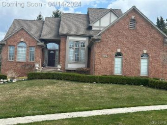 55568 N Kingsway Drive E Shelby Township, MI 48316