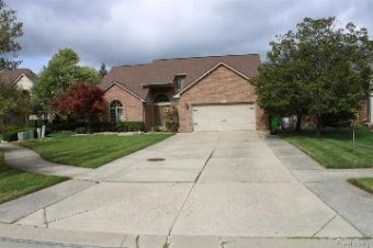 15877 Tea Rose Drive Macomb, MI 48042