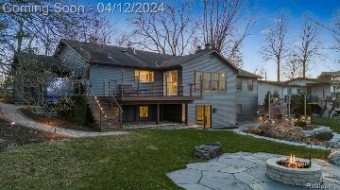 8020 Ore Knob Drive Fenton, MI 48430