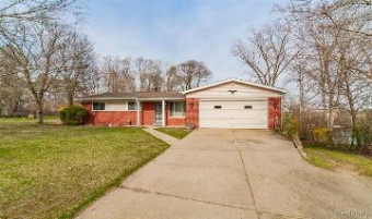 1315 Cardigan Drive Oxford, MI 48371