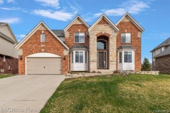 4589 Catalina Drive Lake Orion, MI 48359