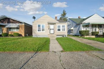 18417 Albion Street Detroit, MI 48234