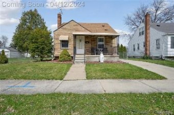 1084 Leblanc Street Lincoln Park, MI 48146