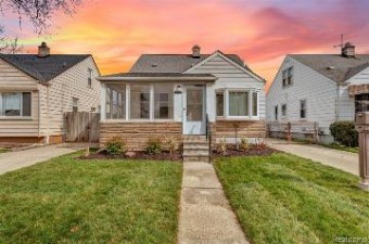 1608 Stewart Avenue Lincoln Park, MI 48146