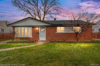 26184 Tawas Street Madison Heights, MI 48071