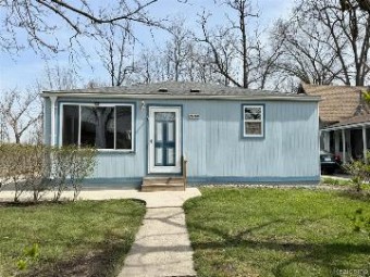 26366 Moses Street Flat Rock, MI 48134