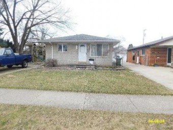 5878 Buckingham Avenue Allen Park, MI 48101