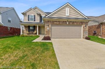 28642 Oakmonte Circle W New Hudson, MI 48165