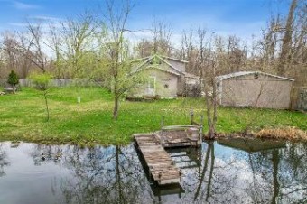 9685 Log Cabin Trail White Lake, MI 48386