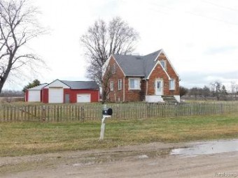 8753 Hollow Corners Road Almont, MI 48003