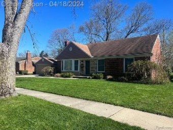 4407 S Verona Circle Royal Oak, MI 48073