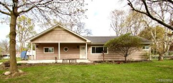 6160 Sunnydale Road Clarkston, MI 48346