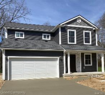 3196 Saint Clair Drive Rochester Hills, MI 48309