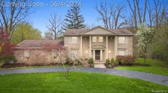 7437 Stony River Court Bloomfield Hills, MI 48301