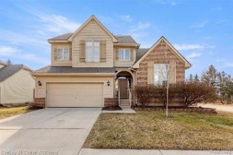 5725 Versailles Avenue Ann Arbor, MI 48103