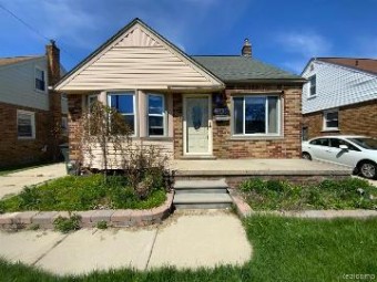 21025 Frazho Street Saint Clair Shores, MI 48081