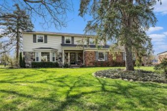 4749 Hedgewood Drive Bloomfield Hills, MI 48301