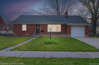 22401 Colony Street Saint Clair Shores, MI 48080