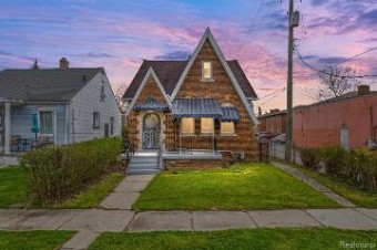 8026 Lauder Street Detroit, MI 48228