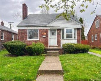 18911 Edgefield Street Grosse Pointe, MI 48236