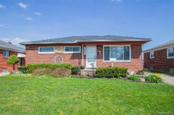 25234 Arlington Street Roseville, MI 48066