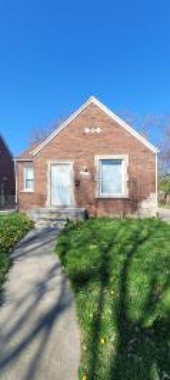 12850 Dresden Street Detroit, MI 48205