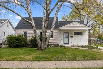 5926 N Silvery Lane Dearborn Heights, MI 48127