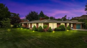 60 Moorland Drive Grosse Pointe Shores, MI 48236