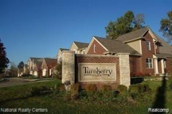 6573 Berry Creek Lane West Bloomfield, MI 48322