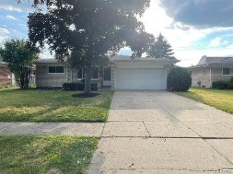 33139 Sherwood Forest Drive Sterling Heights, MI 48310