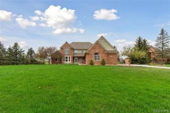 11209 Chapman Court Bruce, MI 48065