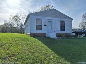 248 Seward Street Pontiac, MI 48342