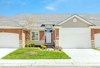 49346 Pond Place Drive Shelby Township, MI 48315