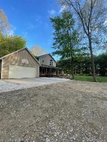 5724 Secord Lake Road Dryden, MI 48428