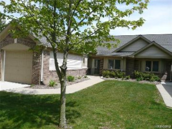 21372 Mulberry Court Farmington Hills, MI 48336