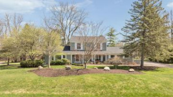 5443 Forest Way Bloomfield Hills, MI 48302