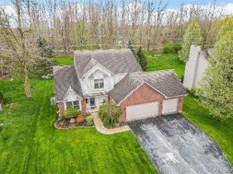 1279 Morning Mist Drive Howell, MI 48843