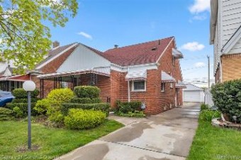 6252 Orchard Avenue Dearborn, MI 48126