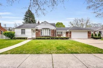 18925 Carlysle Street Dearborn, MI 48124