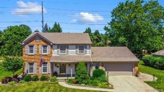 41988 Baintree Circle Northville, MI 48168