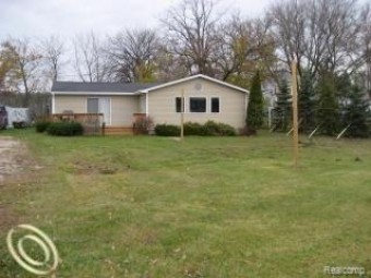 11382 Keeler Fenton, MI 48430