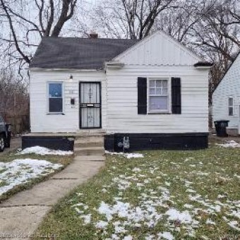 18411 Stout Street Detroit, MI 48219