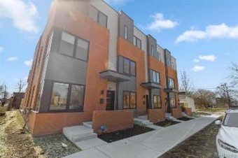 1807 Perry 10 Detroit, MI 48216