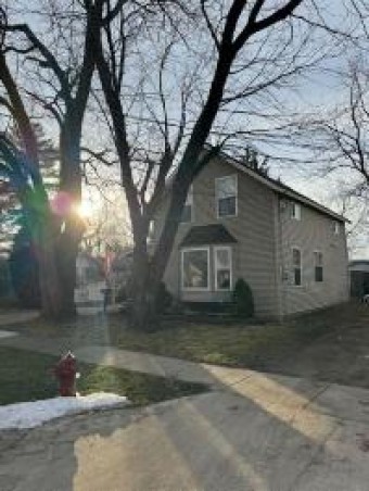 103 W John Durand, MI 48429