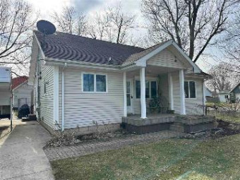 9452 Ash New Lothrop, MI 48460