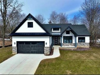 47 Loretta South Lyon, MI 48178